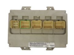 Ohjausyksikön moduuli Chrysler P04727479AH