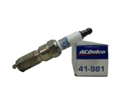 Sytytystulppa 41-981 ACDelco Cadillac Buick GMC Sytytystulppa 41-981 ACDelco Cadillac Buick GMC