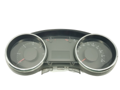 Kierroslukumittari Peugeot 3008 5008 9804210980 Yazaki 26588