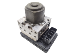 Abs-pumppu Toyota Corolla Verso 89541-13040 44510-13070 1204