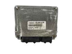 Ohjausyksikkö 06A906019BS 5WP4433 02 Audi Siemens