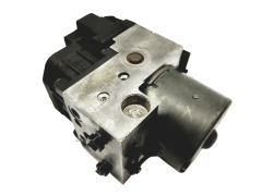 Abs-pumppu Audi A4 VW Passat B5 8E0614111AB 0273004281 46981