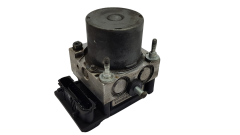 Abs-pumppu Opel Corsa C 13182319 0265800443 0265231583 Bosch 1373