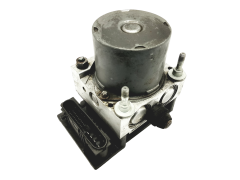 Abs-pumppu Opel Corsa C 13182319 0265800443 Bosch 46684