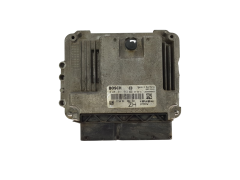 Ohjausyksikkö Opel 0281011943 55556829 8973785712 Bosch GM Isuzu 18772
