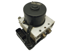 Abs-pumppu Chrysler Voyager P04721427AK 04686702AE Ate 67016