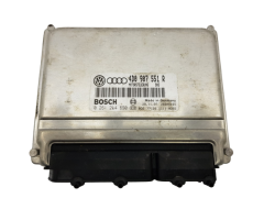 Moottorin Ohjausyksikkö VW Audi 4D0907551R 0261204690 Bosch