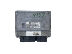 Ohjausyksikkö 06A906033FH 5WP40456 02 VW SEAT Siemens 61888