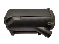 Ilmansuodattimen Kotelo 7700865972 Renault Safrane 2.5 TD 7700858410