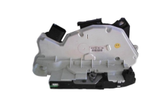 Oven lukitusmekanismi Taka Vasen 5N0839015A 88391789501 VW Skoda Vika
