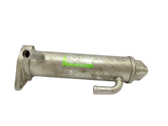 EGR Jäähdytin Tee EGR Renault 3.0 dci ZD3 14735DB10A W743311000