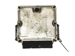 Ohjausyksikkö 8200091428 0281010787 Renault Bosch