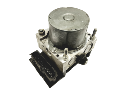 Abs-pumppu Renault Modus 8200129951 0265231359 Bosch 34791