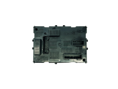 Ohjausyksikkö BCM L2CR 19759041 8201054128 Renault 31417