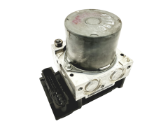 Abs-pumppu Renault Megane 2 Scenic 2 8200038695 Bosch 38069