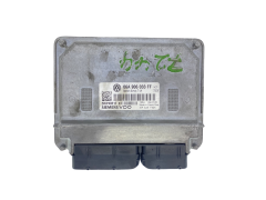 Ohjausyksikkö 06A906033FF 5WP40217 01 VW Seat Siemens 63737