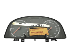 Nopeusmittari VW Touran 1T0920862A Siemens VDO 52343