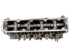 Sylinterikansi Citroen Peugeot 9634963010 9630377610 0200GN 2.0 HDI 8v