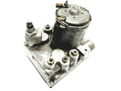 Abs-pumppu BMW 5 E39 3451 1090910 0265217000 Bosch 36567