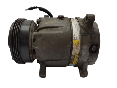 Ilmastoinnin Kompressori Renault Megane I 7700273320 1135284 5284 Delphi