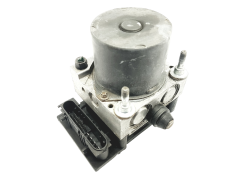 Abs-pumppu Opel Corsa C 13182319 0265800443 Bosch 45511