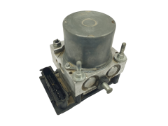 Abs-pumppu Opel Corsa C 13182319 0265800443 0265231583 Bosch 64706
