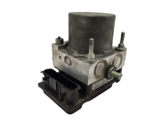 Abs-pumppu Opel Corsa C 13182319 0265800443 0265231583 Bosch 4146