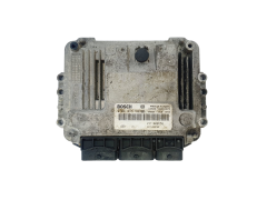 Ohjausyksikkö 0281015798 237100055R 237100870R Renault Bosch 35886