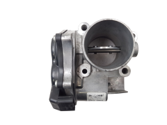 Kaasuläpän venttiili Renault 8200987453 H8200727648 2.0 2.3 DCI 3729