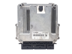 Ohjausyksikkö Renault 237100323R 237103832R 0281030575 2.0 DCI 0km 1002