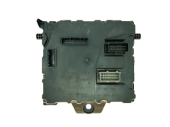 Ohjausyksikkö BCM-N2 284B15323R 2455874 1 Renault Johnson Controls 31361