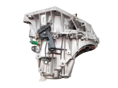 Vaihteisto Uusi Alkuperäinen TL4364 320103230R Renault Captur 2 1.3 TCE