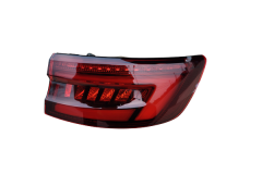 Valaisin Oikea Tee Audi A4 8W5945092E 99451802602 DPA
