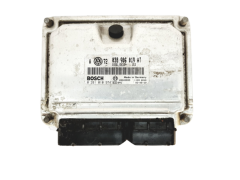 Ohjausyksikkö 038906019AT 0281010974 Volkswagen Bosch 19075