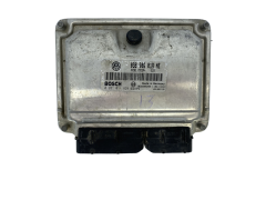 Ohjausyksikkö Seat 038906019NE 0281011824 Bosch 52485