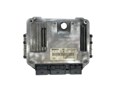 Ohjausyksikkö 0281011529 8200051608 8200546983 Renault Bosch 62859
