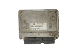 Ohjausyksikkö VW 03E906033R 5WP44224 02 Siemens 46079
