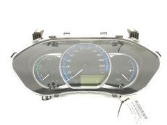 Nopeusmittari Toyota Yaris Hybrid 83800-0UL60 25481