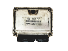 Ohjausyksikkö Seat VW 045906019BB 0281011074 Bosch 30194