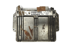 Ohjausyksikkö 7700105560 7700112834 Renault Magneti Marelli