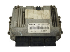 Ohjausyksikkö 0281014546 237100055R 237100238R Renault Bosch 68167