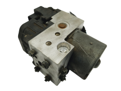 Abs-pumppu Nissan Almera 476605M303 0273004596 Bosch 64905