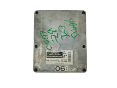 Ohjausyksikkö Toyota 89661-52060 211000-7210 1SZ-FE Fujitsu