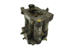 Abs-pumppu Citroen XM B551051 B55087300 Bendix 68025