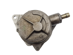 Alipainepumppu Citroen Peugeot 7.21174.20 456543 1.9 D Pierburg
