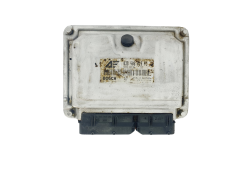 Ohjausyksikkö 038906019FC 0281010751 VW Seat Bosch 45247