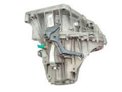 Vaihteisto Uusi Alkuperäinen TL4137 320104EA9C Nissan Qasqai 1.2 DIG-T