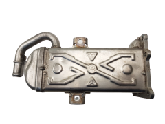 EGR Jäähdytin 03L131512BL VW Audi Seat Skoda 2.0 TDI