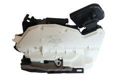 Oven lukitusmekanismi Taka Vasen 5E0839015A 88391286401 VW Seat Skoda Vika