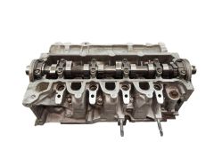 Sylinterikansi 110421615R 110413019R 1.5 DCI Renault Dacia K9K608 99000km